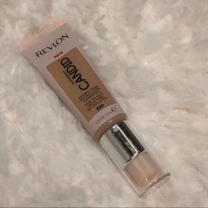 5 FOR $25! 💕 Revlon Candid Foundation 320